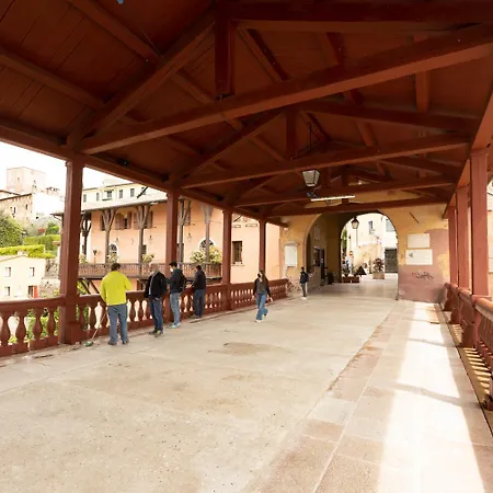 לינה וארוחת בוקר Relief