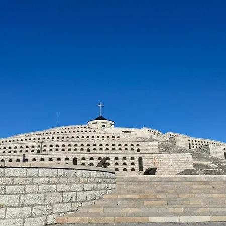 Frühstückspension Relief