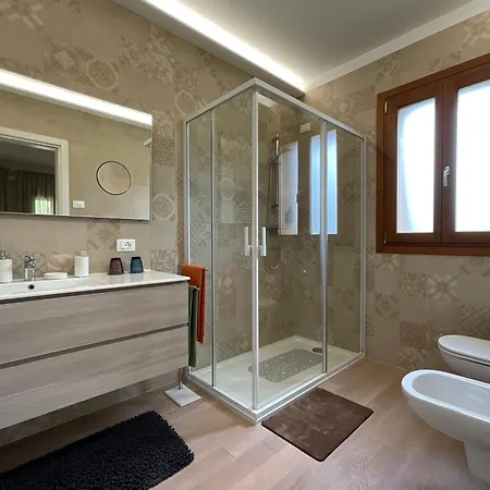 Relief לינה וארוחת בוקר